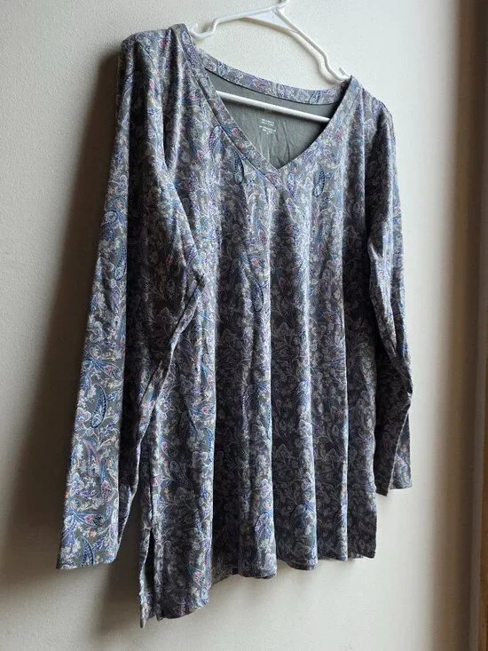 J. Jill Gray/Purple Paisley V-Neck Jersey Size Medium - Picture 4 of 15